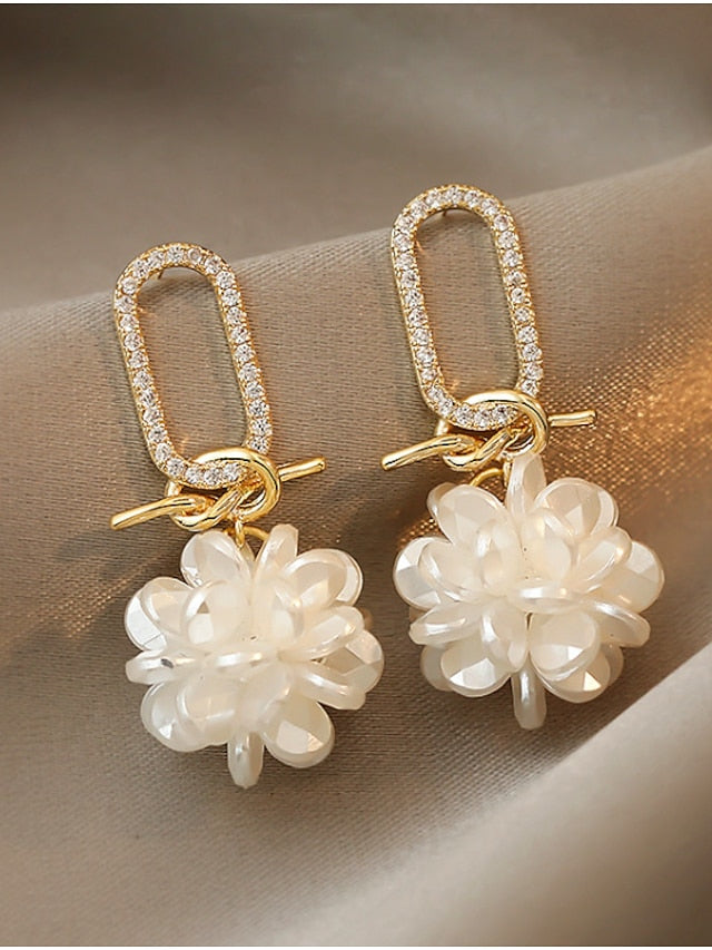 Women's Earrings Chic & Modern Party Flower Earring / Wedding / Rhinestone / Gold / Fall / Winter - LuckyFash™