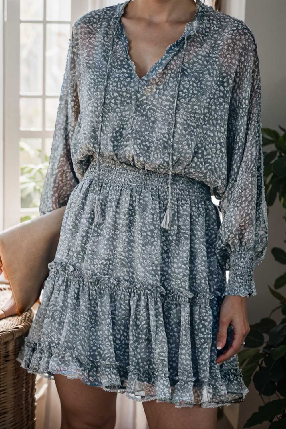 loose leopard print v neck dress drop shoulder a line closed cape paneled 116513