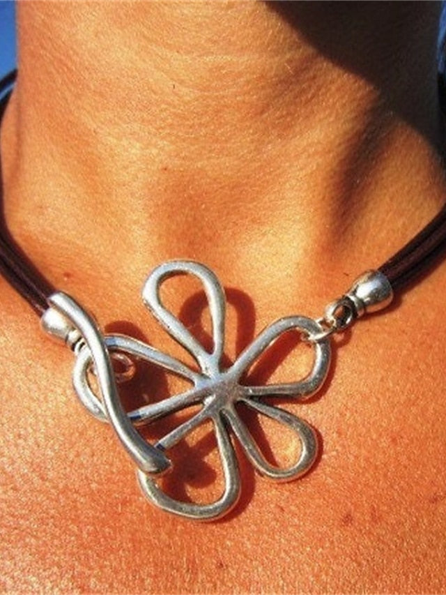 Women's necklace Chic & Modern Street Flower Necklaces - LuckyFash™