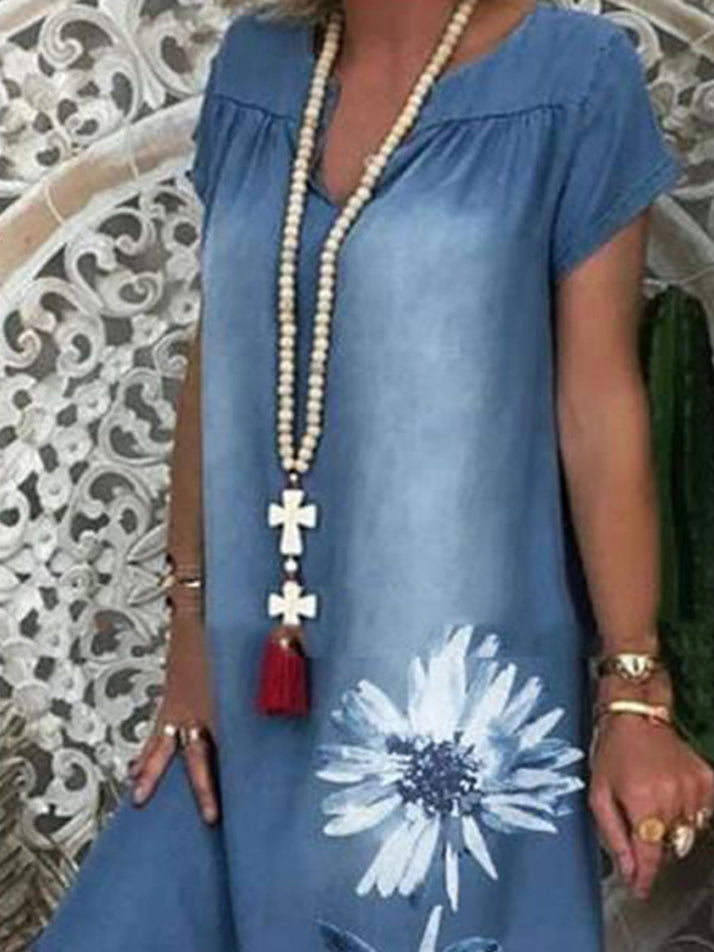 Loose Plus Size V-neck Short Sleeve Dress - LuckyFash™