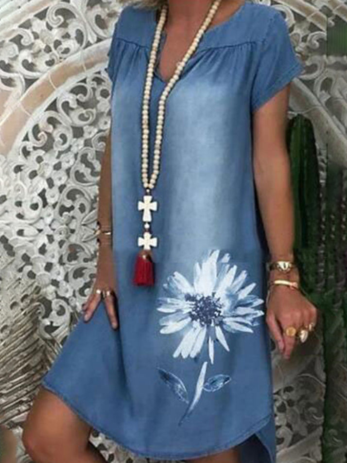Loose Plus Size V-neck Short Sleeve Dress - LuckyFash™