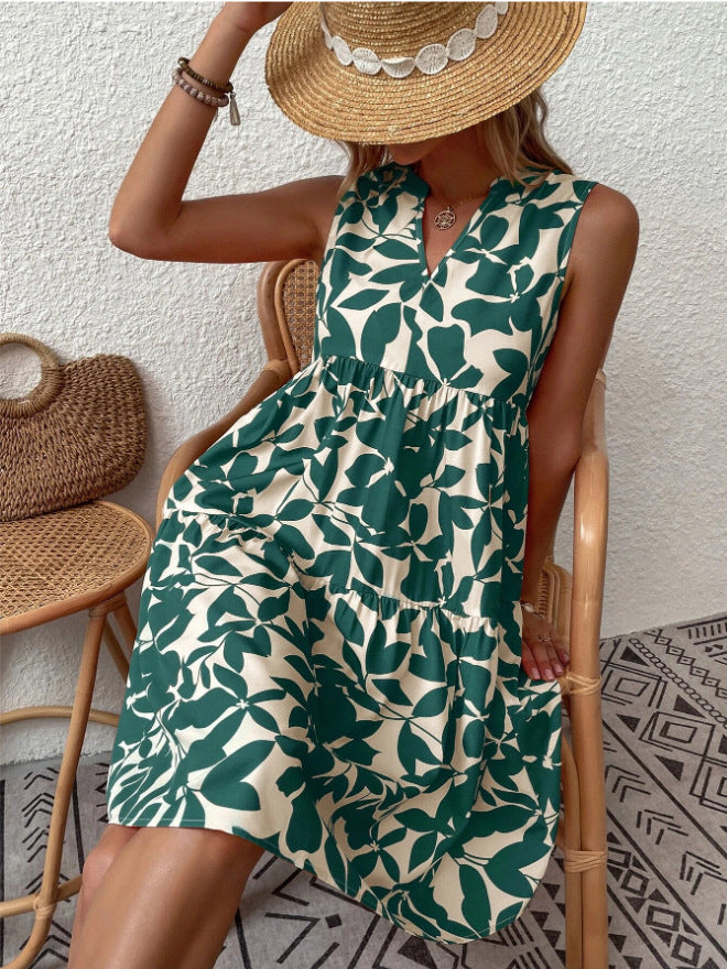 Women’s Dresses Bohemian Leaf Print Fashion Loose V-Neck Pleated Mini Dress - LuckyFash™