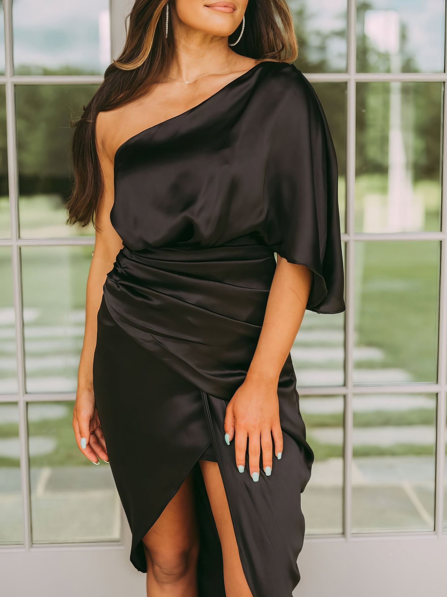 Dresses One-Shoulder Sleeve Irregular Slit Dress - LuckyFash™