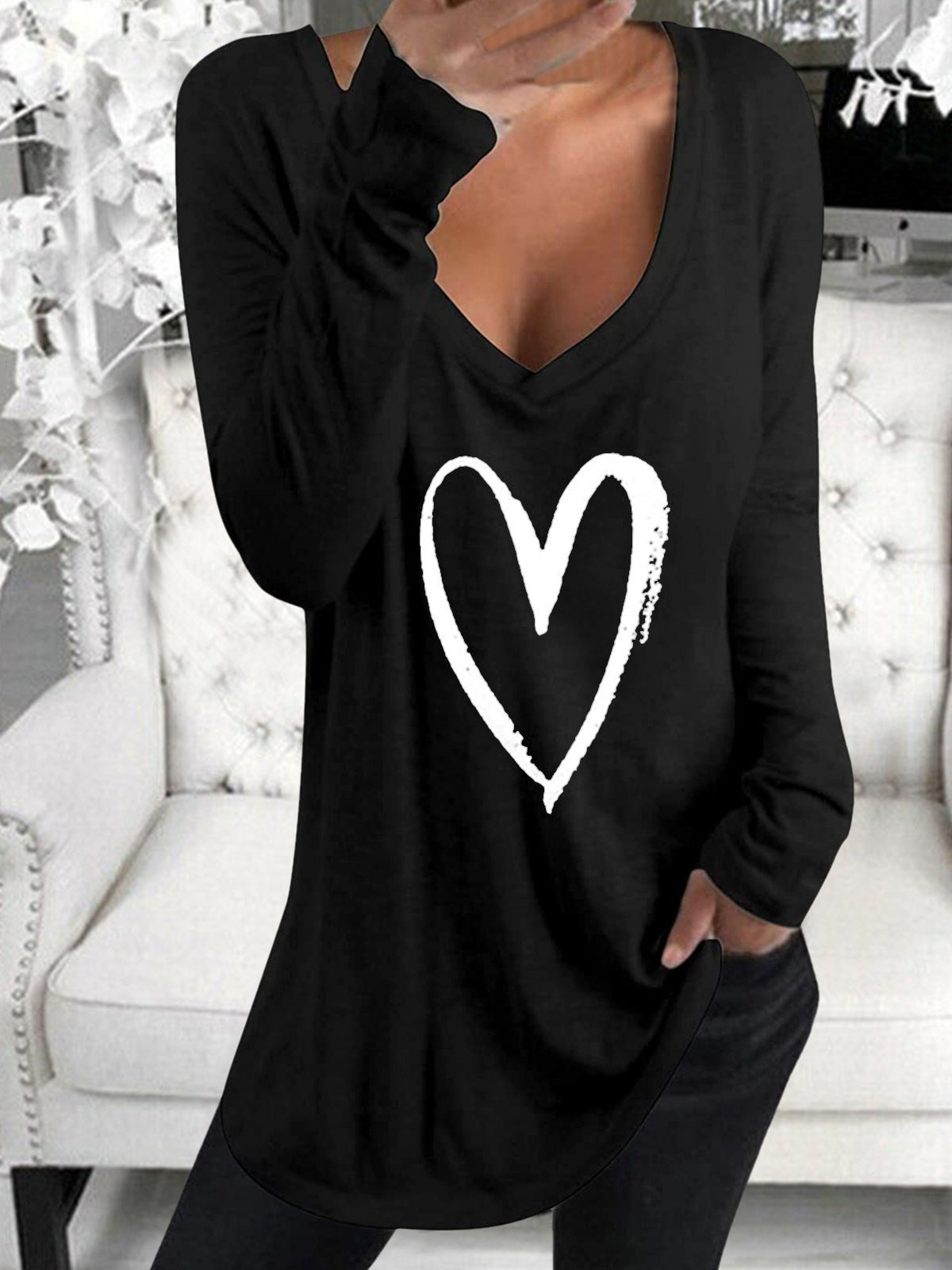Long Sleeve V-Neck Heart Printed Casual T-Shirt - LuckyFash™