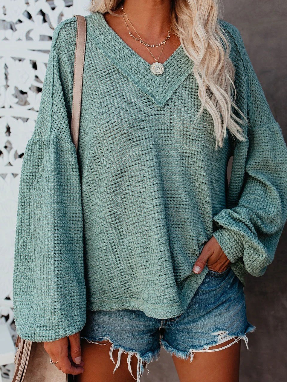 Loose V-neck Lantern Sleeve Top - LuckyFash™