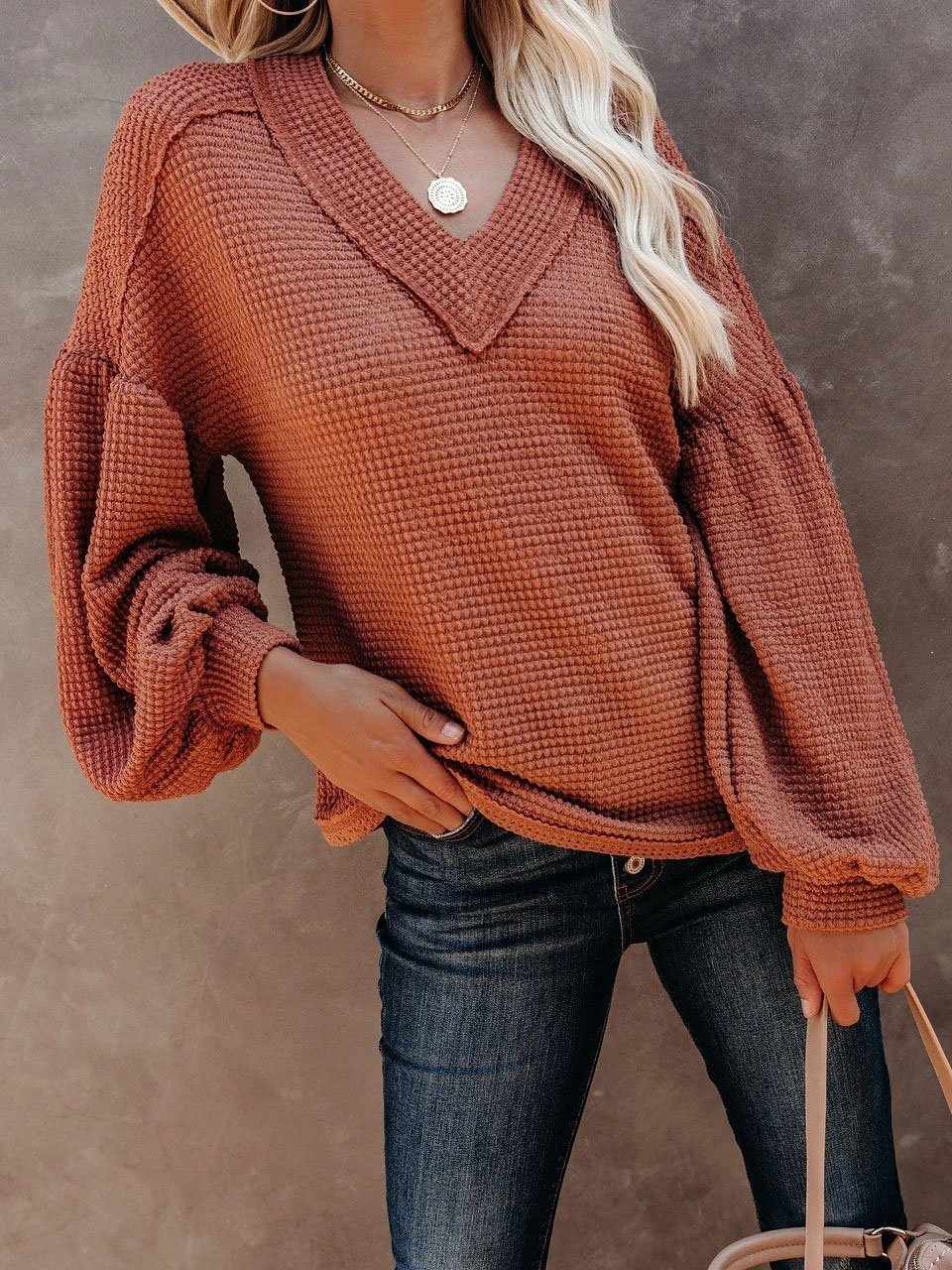 Loose V-neck Lantern Sleeve Top - LuckyFash™