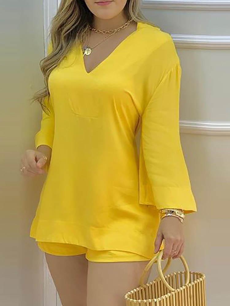 Plain Bell Sleeve V-Neck Top & Shorts Set - LuckyFash™