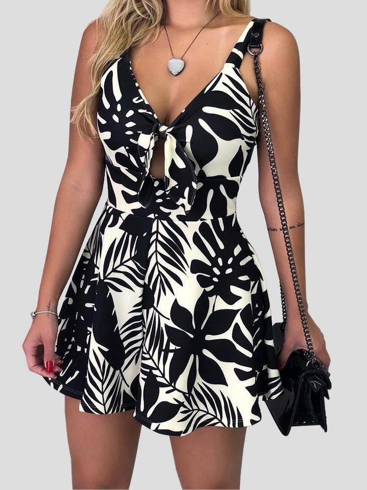 Sleeveless Tie V-neck Loose Jumpsuit - LuckyFash™