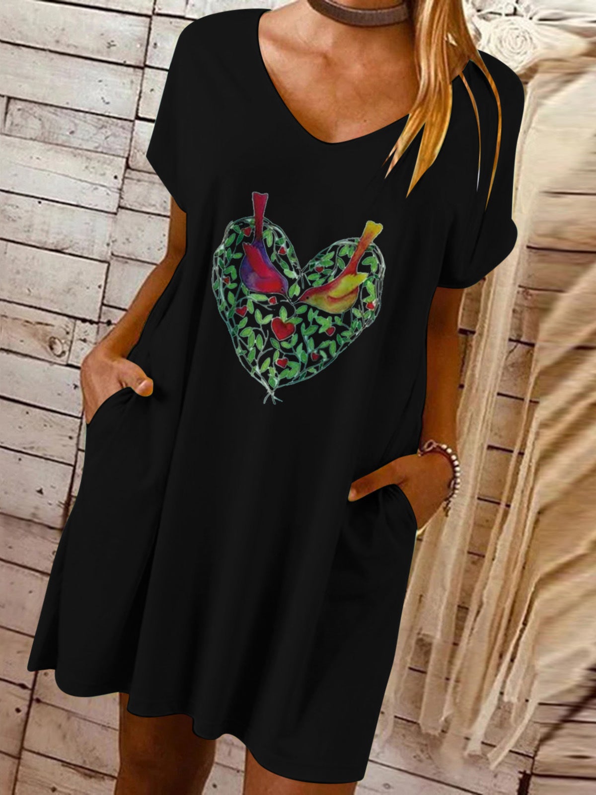 Women's Dresses Loose Love Printed V-Neck Pocket Dress - LuckyFash™