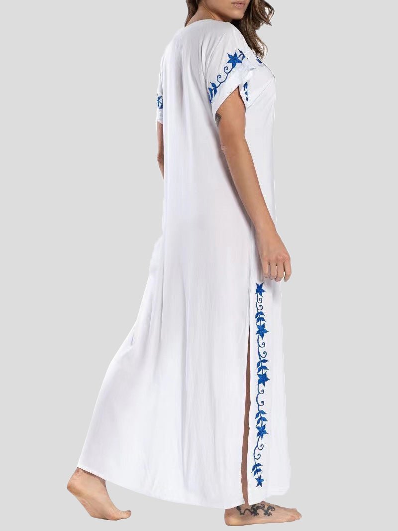 Dresses Loose V-Neck Vintage Print Slit Maxi Dress - LuckyFash™