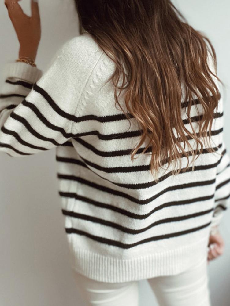 Women's Sweaters Fashion Striped Round Neck Button Sweater - LuckyFash™