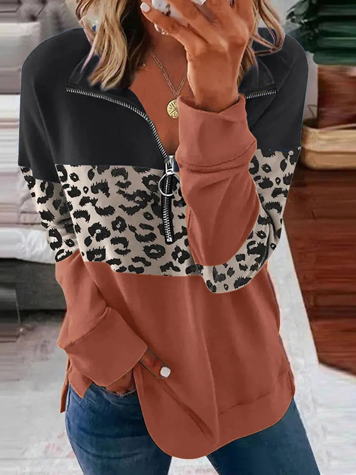 Women's T-Shirts Leopard Splicing Zipper Long Sleeve T-Shirt - LuckyFash™
