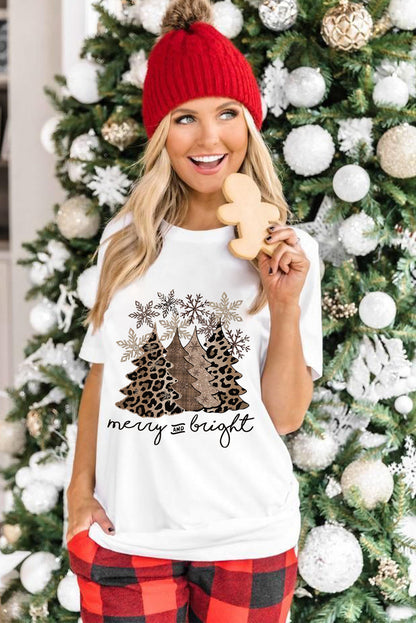 White Leopard Christmas Tree Graphic Crew Neck T Shirt