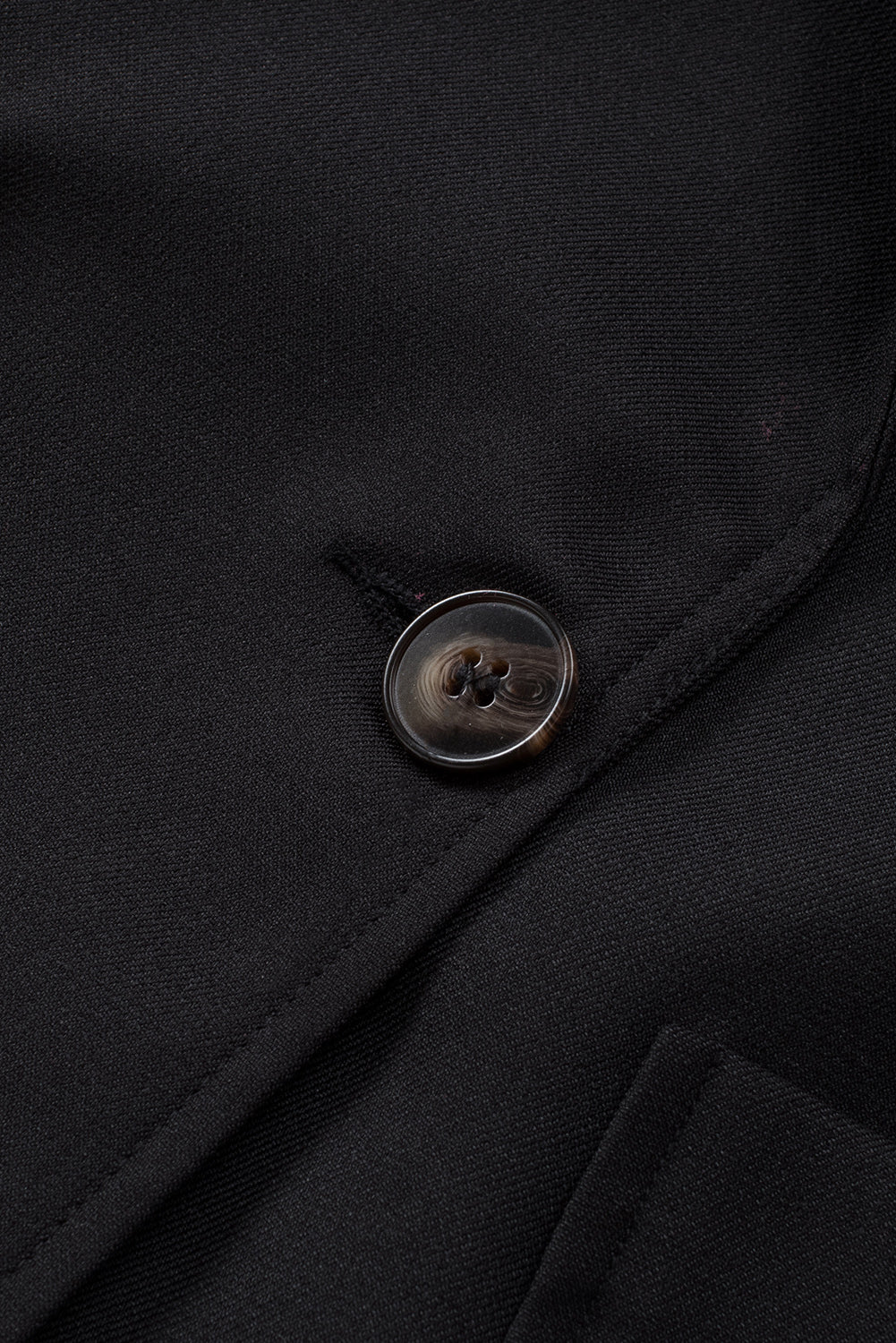 Black Buttoned Lapel Collar Blazer with Pocket