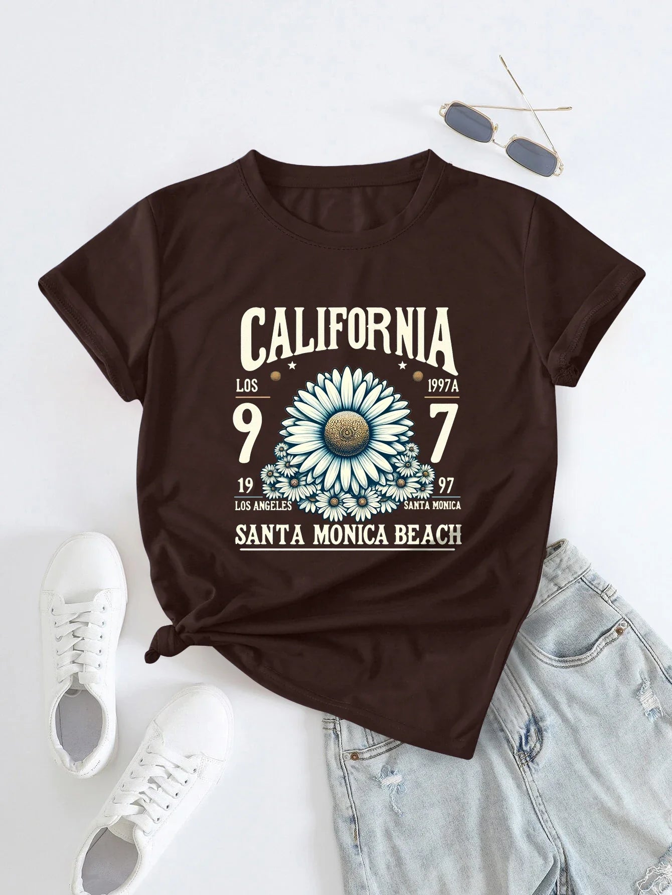 Women's Short Sleeve Crew Neck Casual Top, Vacation Style, California, Santa Monica, Beach Daisy Print, Summer and Spring