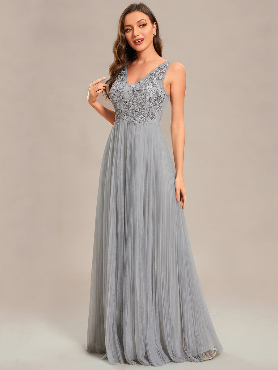 Elegant  Appliques  Chiffon A-Line Floor Length V Neck Sleeveless Wholesale Evening Dress