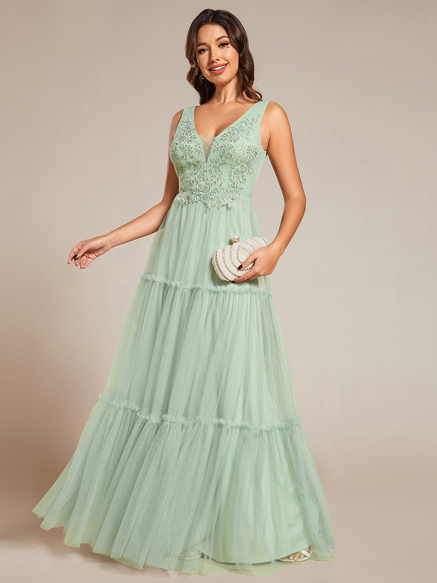 Embroidery V Neck Wholesale Chiffon Evening Dress With Sleeveless