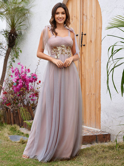 Appliques Lace Sweetheart Neckline Tulle Wholesale Bridesmaid Dress