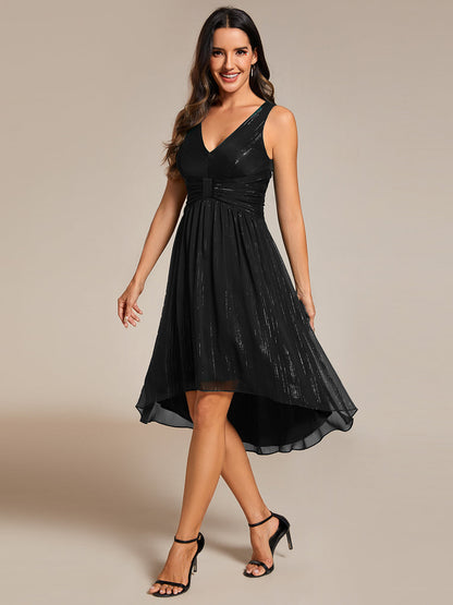 Glittery Spaghetti Straps Knee Length Bowknot Bridesmaid Dress