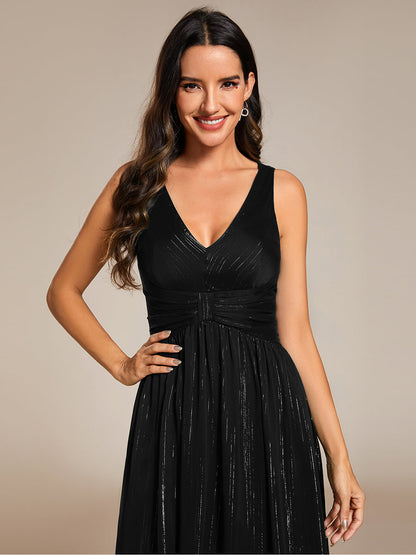 Glittery Spaghetti Straps Knee Length Bowknot Bridesmaid Dress