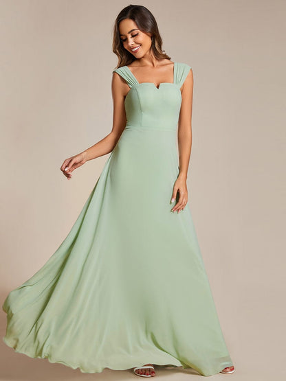 Chiffon Square Neck Wholesale Bridesmaid Dress With Sleeveless