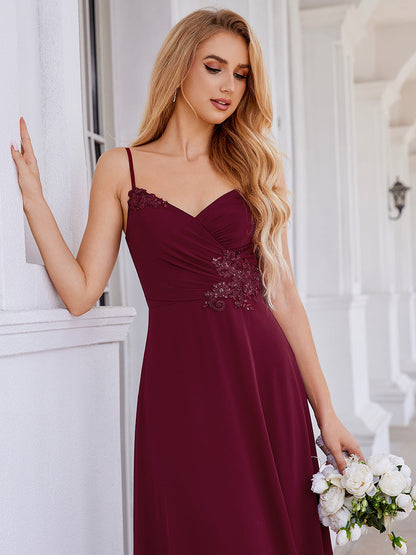 Elegant Bridesmaid Dresses Sleeveless A-Line Cross Back Chiffon Dresses with Embroidery Decoration