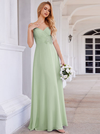 Elegant Bridesmaid Dresses Sleeveless A-Line Cross Back Chiffon Dresses with Embroidery Decoration