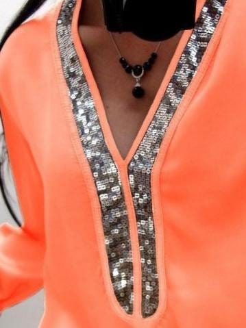 Elegant Sequin Detail V-Neck Long-sleeve T-shirt