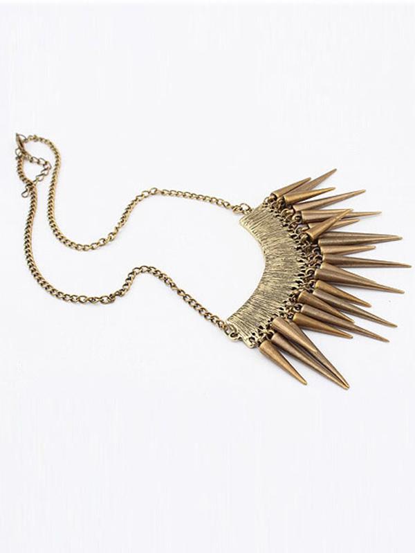 Retro Rivet Chain Necklace