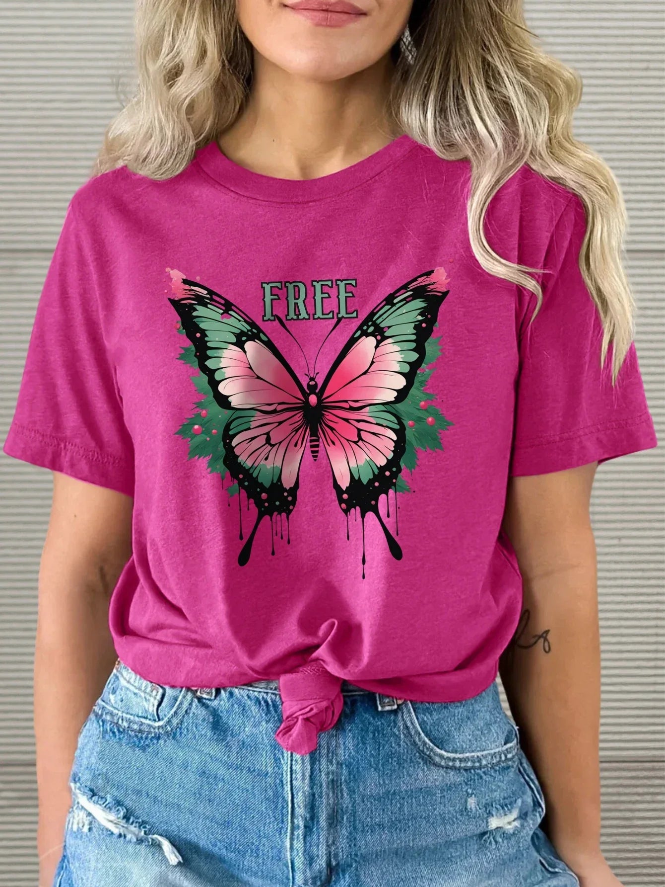 Women's Retro Pink Butterfly Letter Print T-shirt, Short Sleeve, Crew Neck Casual Top for Summer and Spring, Women's Clothing