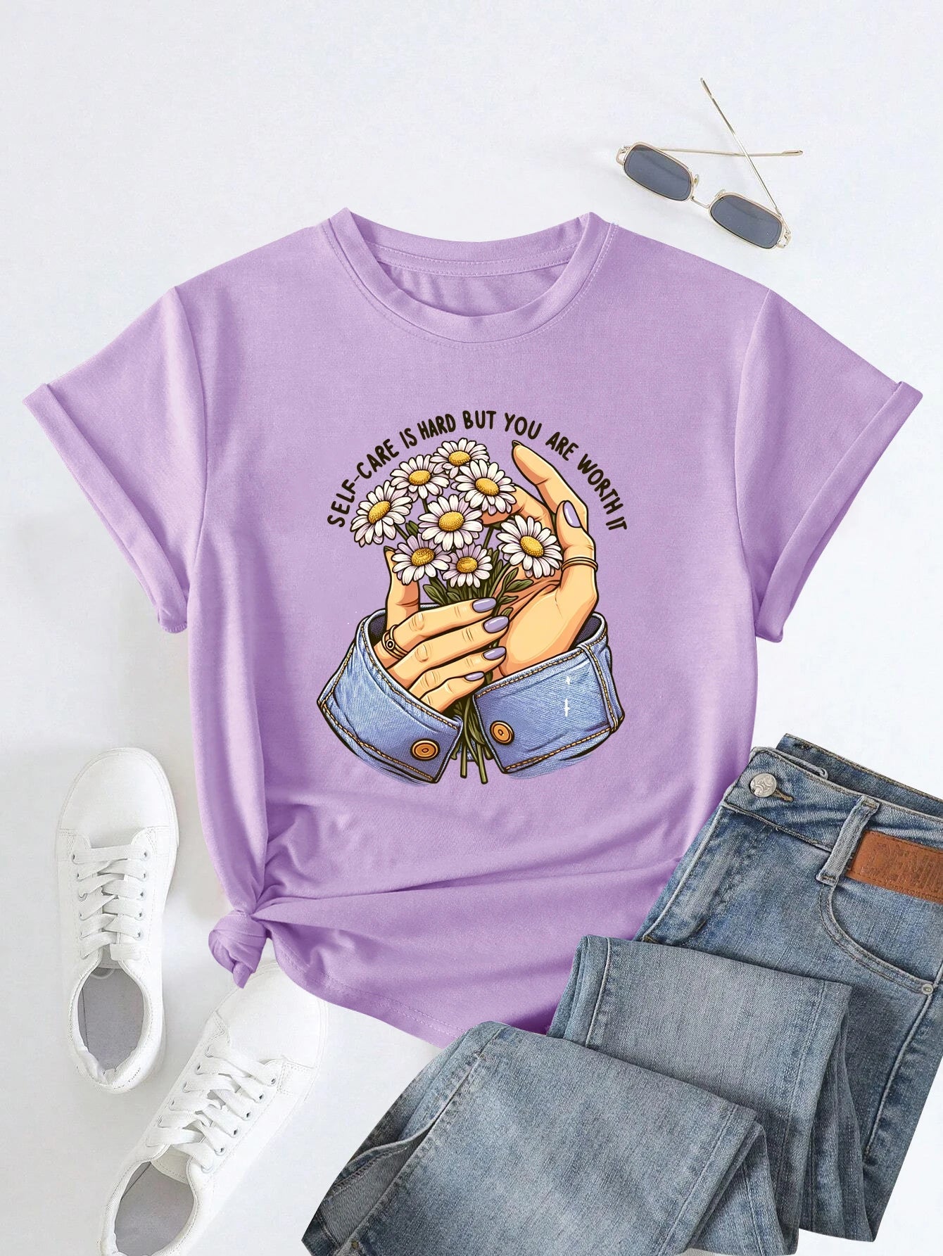 Women's Retro Cute Hand Holding Daisy Print T-shirt, Short Sleeve Crew Neck Casual Top for Summer and Spring, Women's Clothing