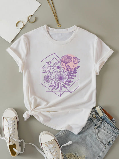 Women's Vintage Floral Geometric Graphic Print T-Shirt, Short Sleeve Crew Neck Casual Top, Summer and Spring Clothing