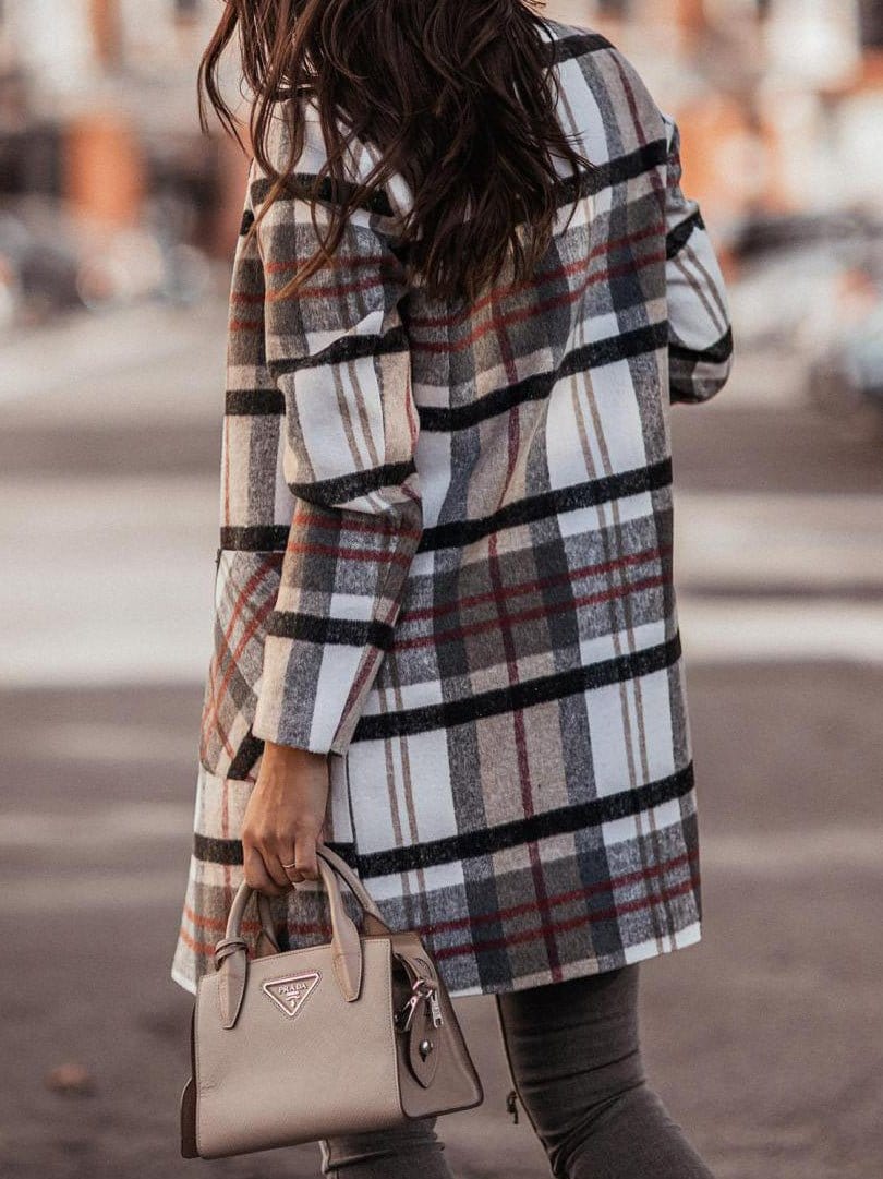 Stylish Loose Lapel Woolen Coat with Checkered Pockets