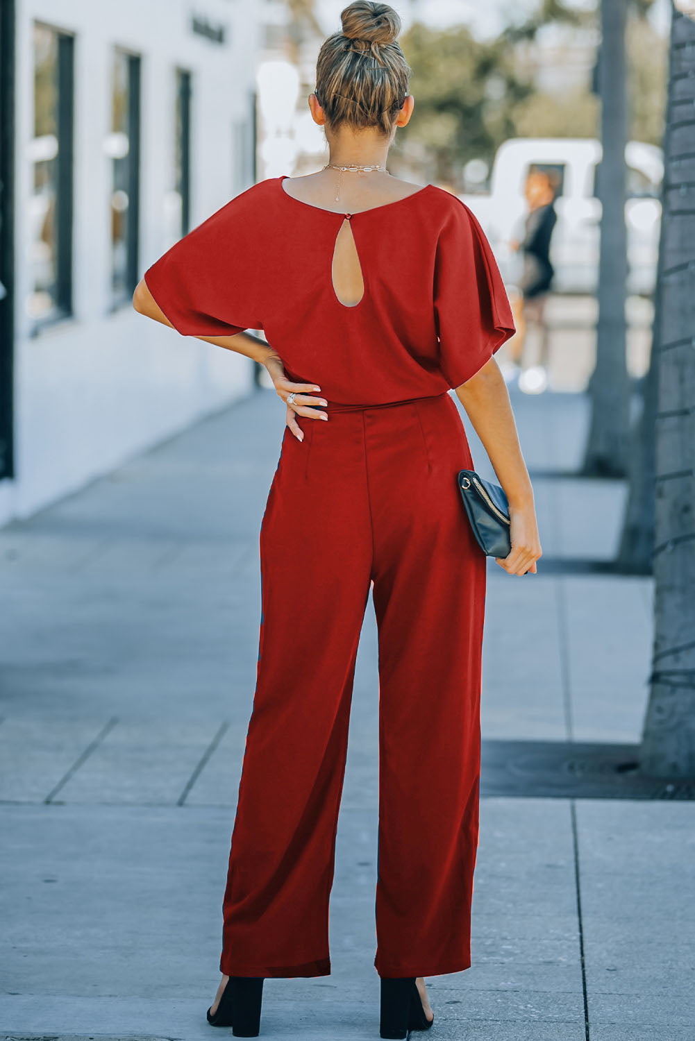 Versatile Belted Casual Jumpsuit with Long Sleeves