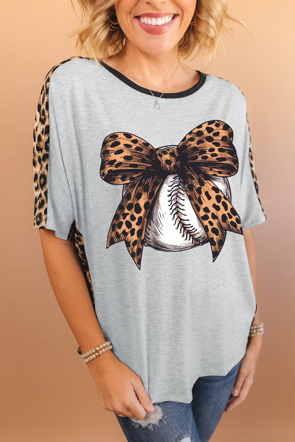 Gray Leopard Bowknot Baseball Graphic Contrast Crewneck Tee