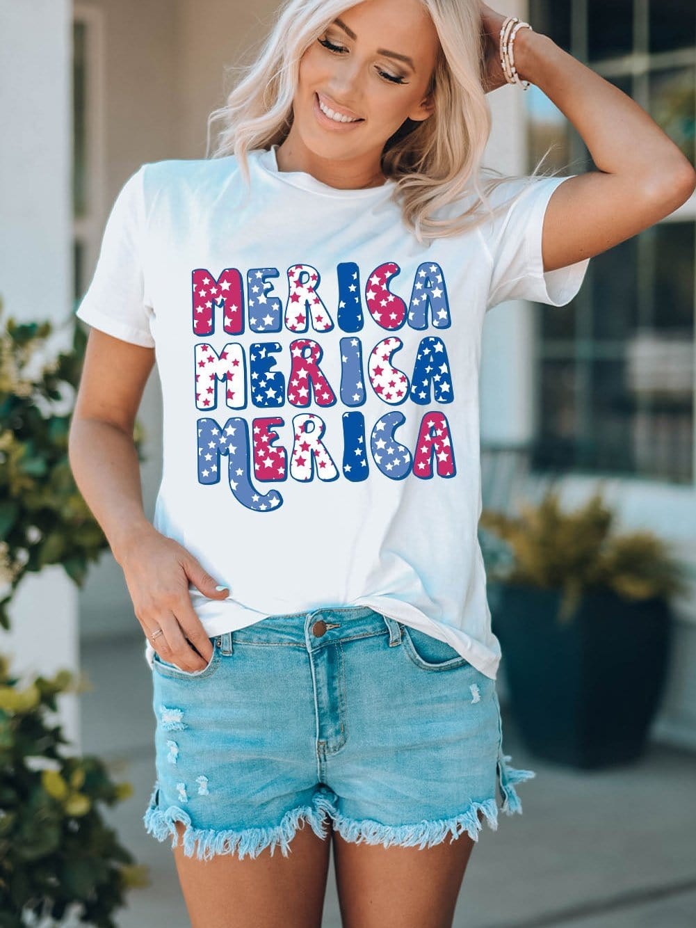 America White Graphic Crew Neck T-Shirt