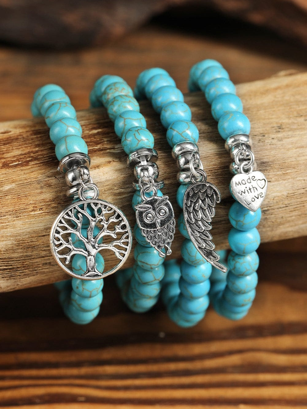 Boho Chic Green Heart Pendant Bracelet with Turquoise Beads