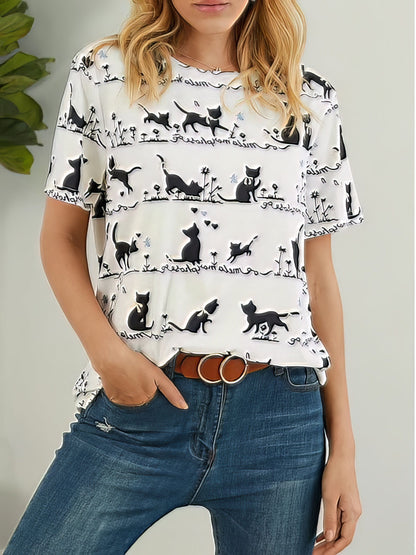 Cat Lover's Cozy Cotton T-shirt with Playful Cat Print