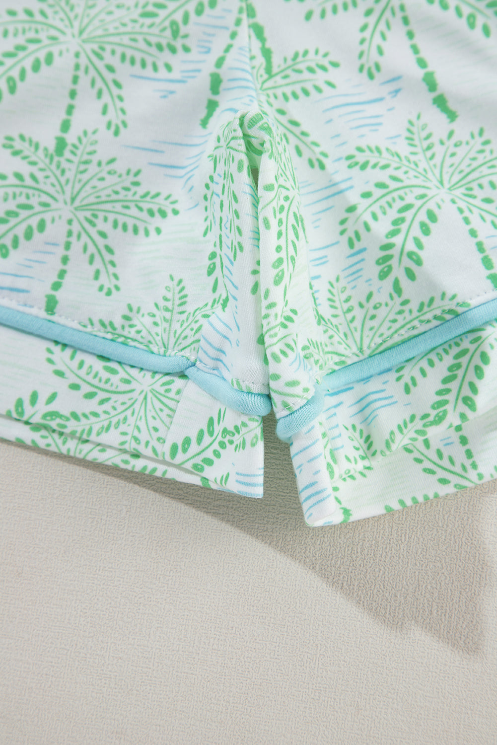 Green Vacation Coco Tree Print Short Sleeve Pajamas Set