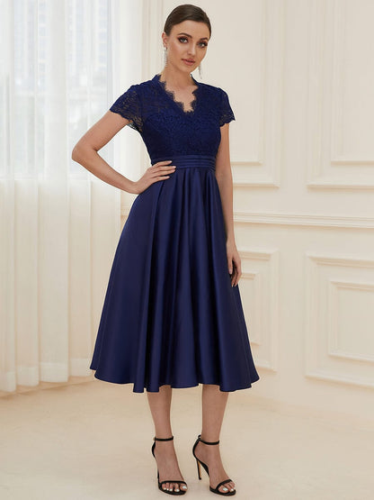 Cocktail Dresses with Short Sleeves and Knee-Length for Women