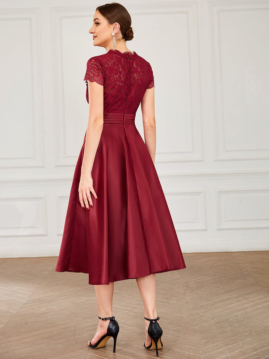 Cocktail Dresses with Short Sleeves and Knee-Length for Women