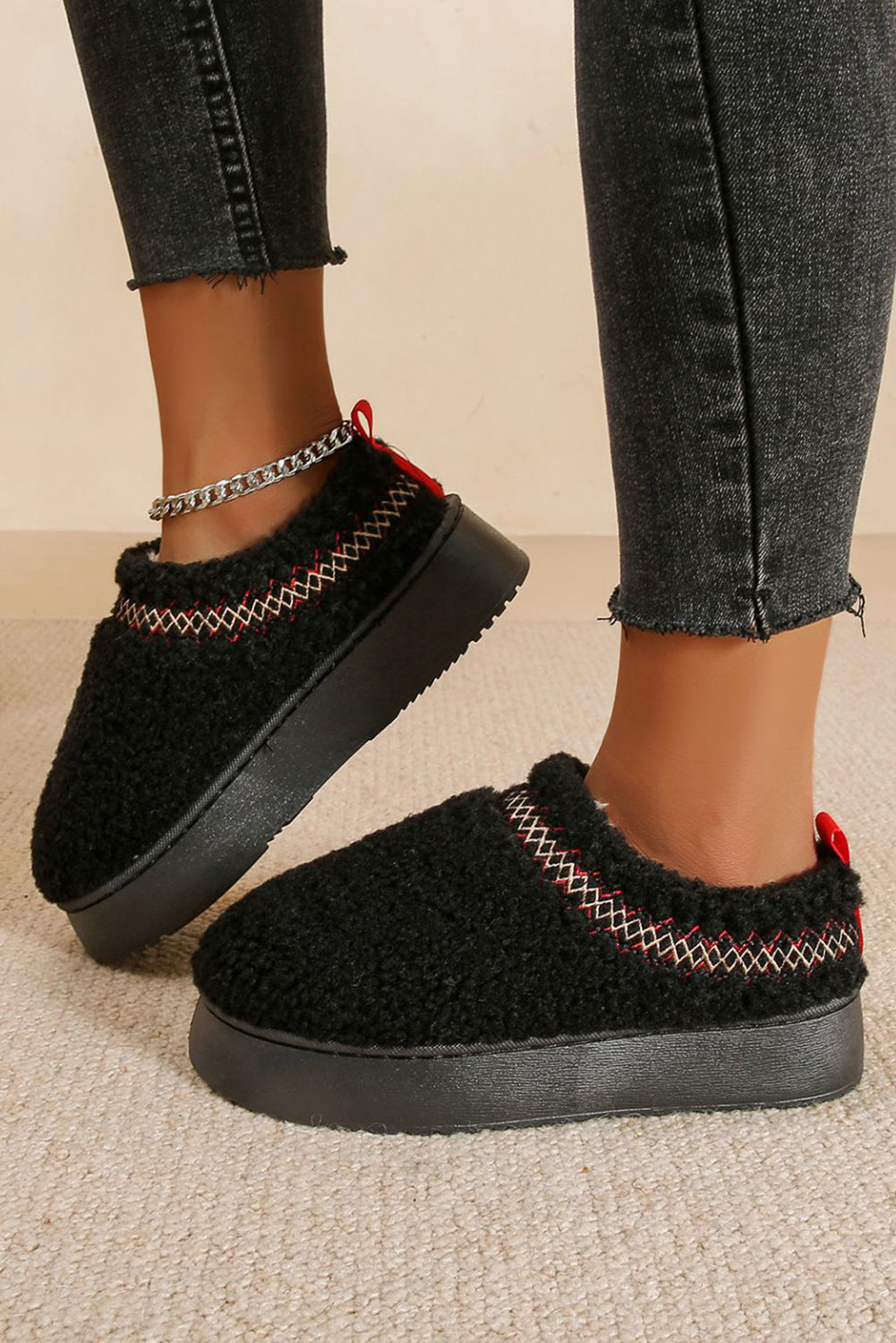 Black Embroidered Sherpa Plush Thick Sole Snow Boots