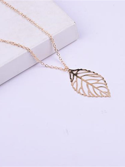 Women's necklace Fashion Outdoor Leaf Necklaces - LuckyFash™