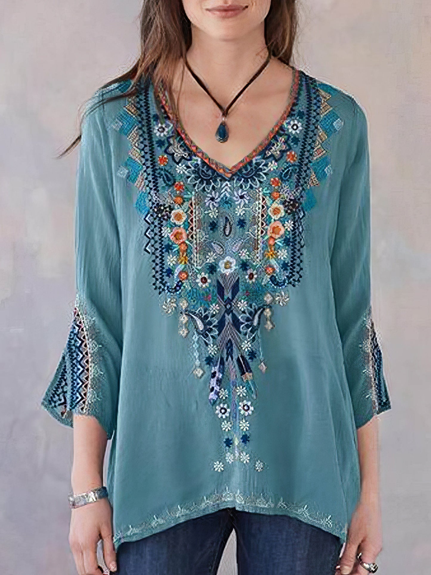 Embroidery Print 3/4 Sleeve V-neck Shirt