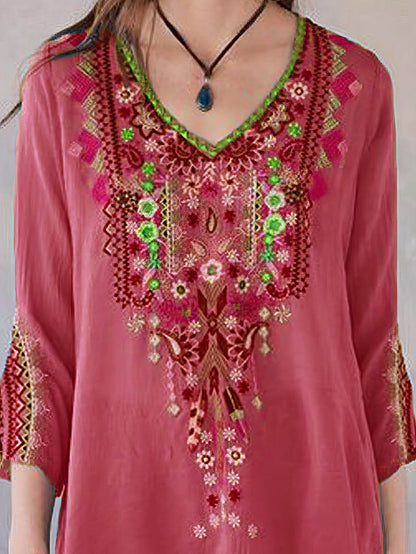 T-shirts - Embroidery Print 3/4 Sleeve V-neck Shirt - MsDressly