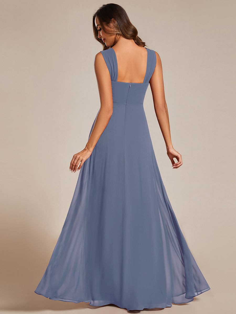 Chiffon Square Neck Wholesale Bridesmaid Dress With Sleeveless