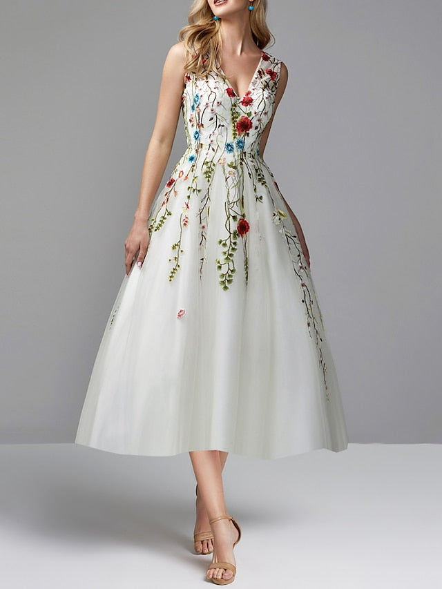 A-Line Prom Dresses White Dress Party Wear Tea Length Sleeveless V Neck Lace with Embroidery Appliques 2023 - LuckyFash™