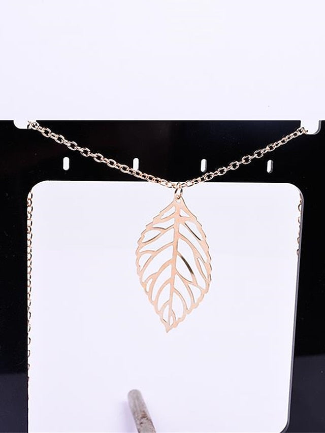 Women's necklace Fashion Outdoor Leaf Necklaces - LuckyFash™