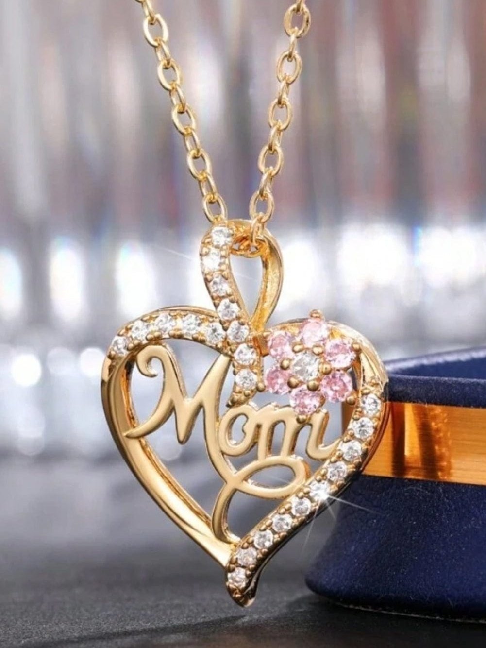 Gold Mom Rhinestone Flower Hollow-out Heart Necklace