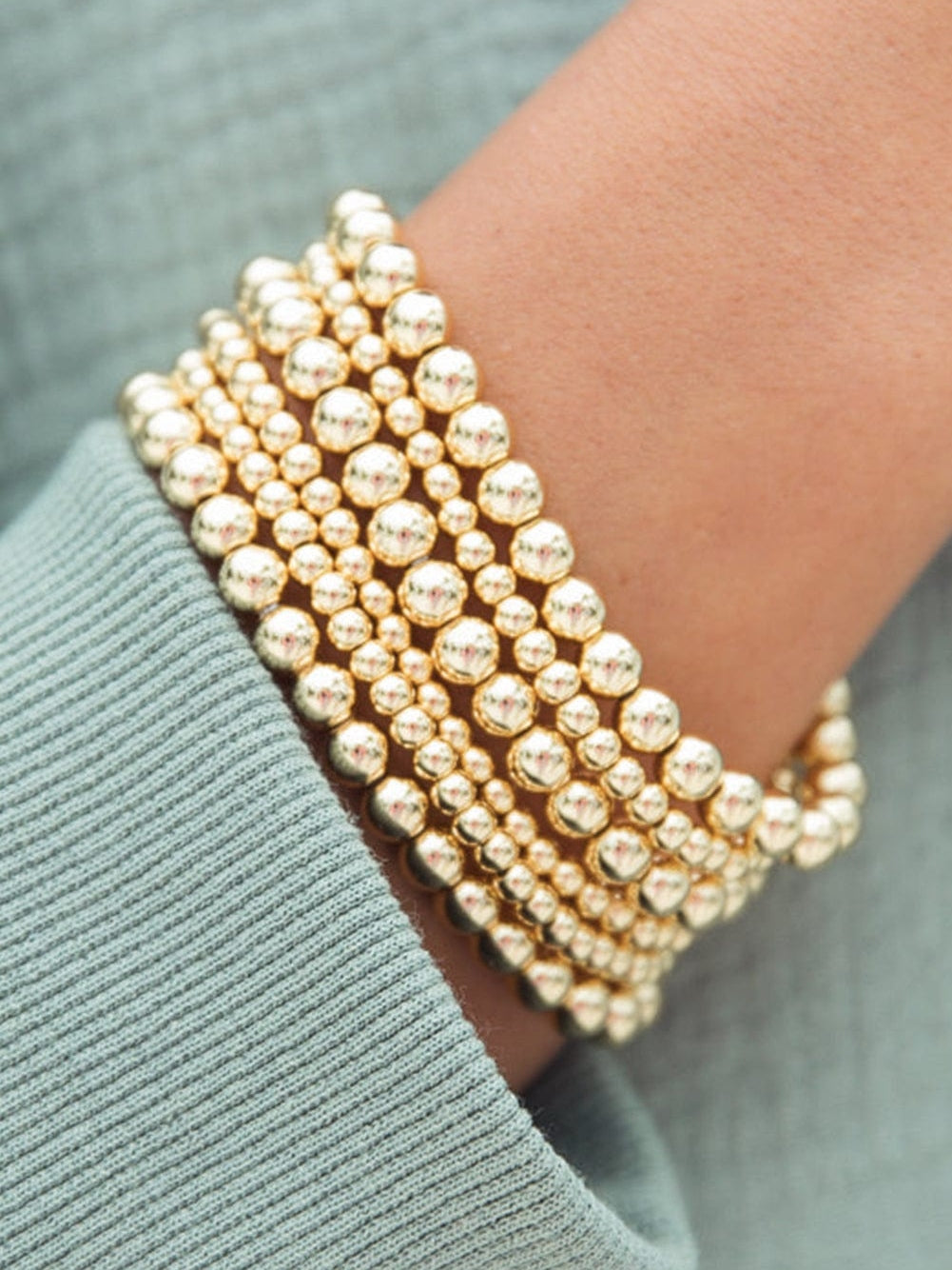 Golden Elegance 7-Piece Minimalist Beaded Bracelet Collection